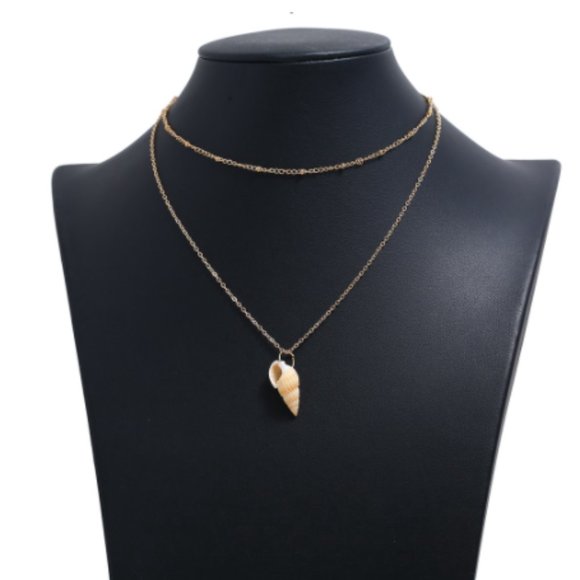 2/$25๐ CERITH ๐ Layered Gold Necklace - Picture 3 of 4